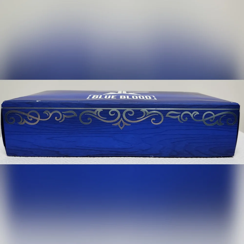 JEFFREE STAR COSMETICS Blue Blood ARTISTRY Pallette 18 Eyeshadows NWT